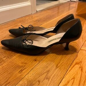 MANOLO BLAHNIK BLACK KITTEN HEELS